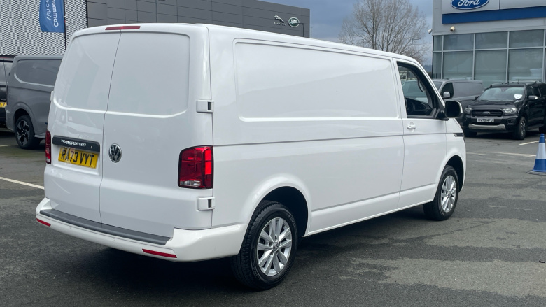 Volkswagen Transporter T28 Lwb Diesel 2.0 TDI 150 Highline Van DSG